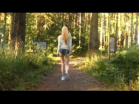 ❤️ Gruaja e bukur lëviz ngadalë, jo video nudo Kurrëza në pornografi sq.rex-porn-com.ru ❌️❤